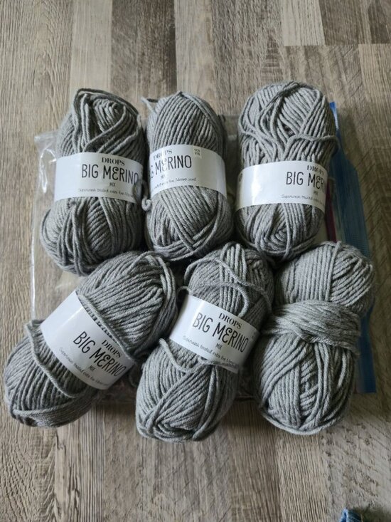 Drops Other - Drops Big 100% Merino Wool Yarn Lot 6 Skeins Grey Mix Superwash Fine Quality